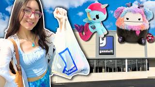 THRIFT WITH ME! I found so many good plushies!!