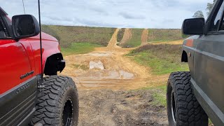 JEEP CHEROKEE XJ AND CHEROKEE ZJ ON THE TRAIL