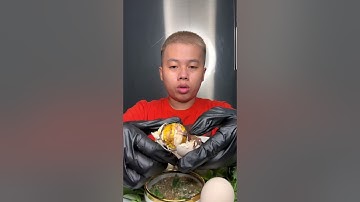 Ăn Khuya Với 20 CHỤC TRỨNG GÀ LỘN Hấp Nước Dừa | Spicy Kim