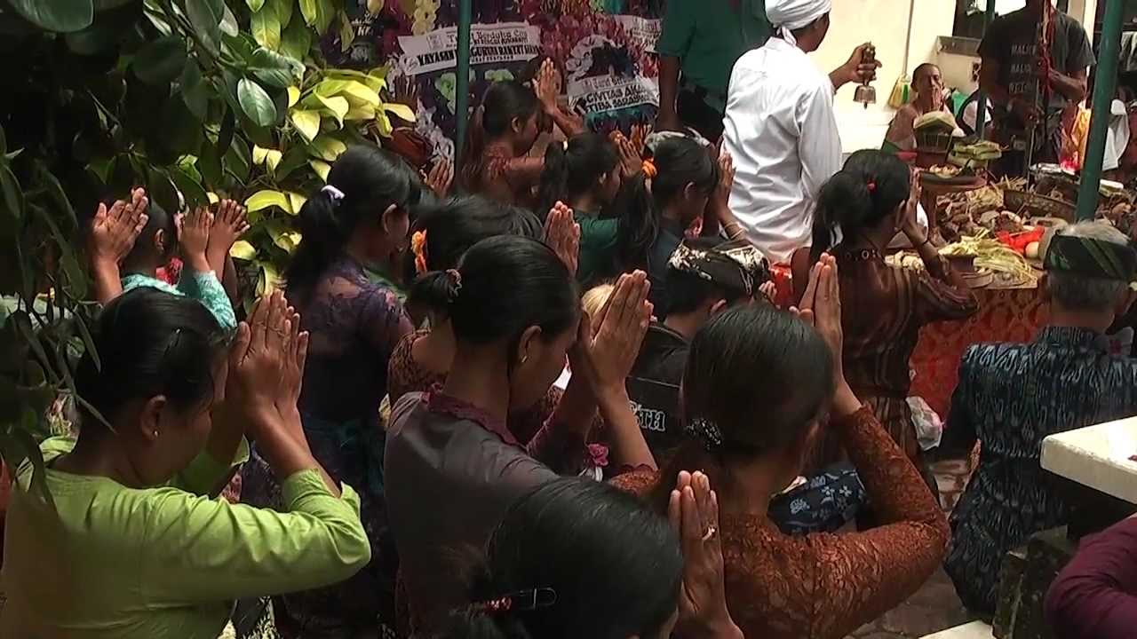 Hindu Funeral Ceremony Sanur Bali YouTube