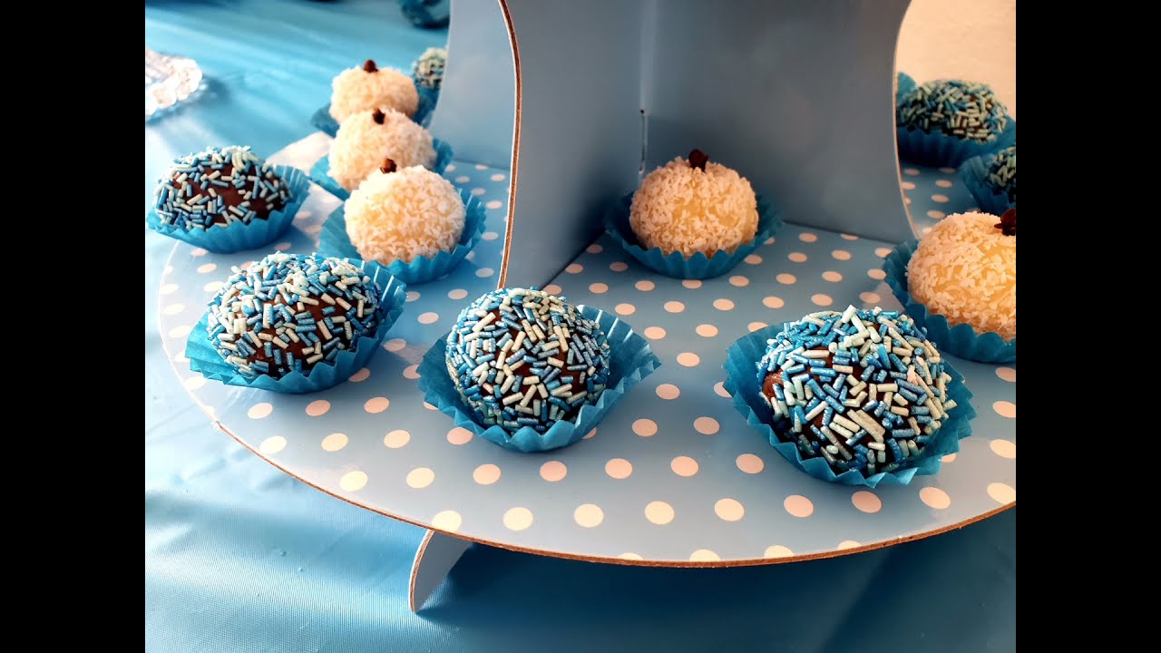 Beijinhos de Coco na Thermomix (Bimby)