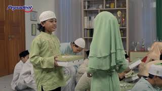 Sahur Amal Pepsodent Action Herbal