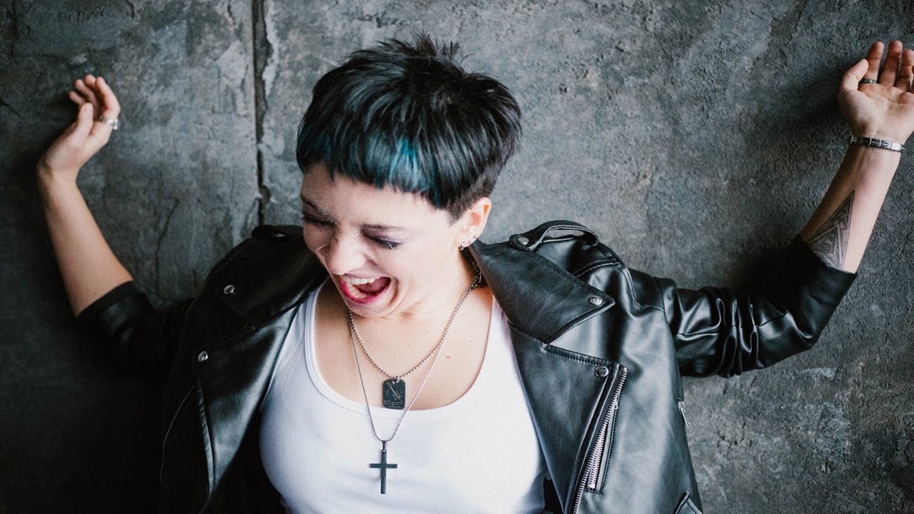 Short Hairstyle For Women Tanya Meleshko Hair Artist