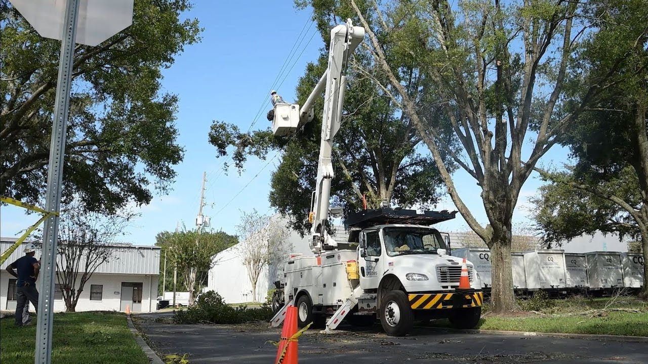 Springfield City Utilities linemen work to restore power in Florida ...