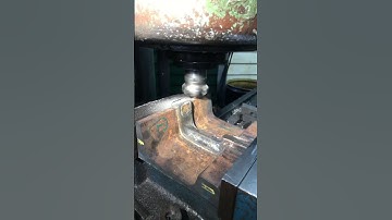 MICROSTRUCTURE EVALUATION AFTER MILLING MACHINING HIGHLY FERRITIC RAILWAY SAMPLE (REPLICA TEST)