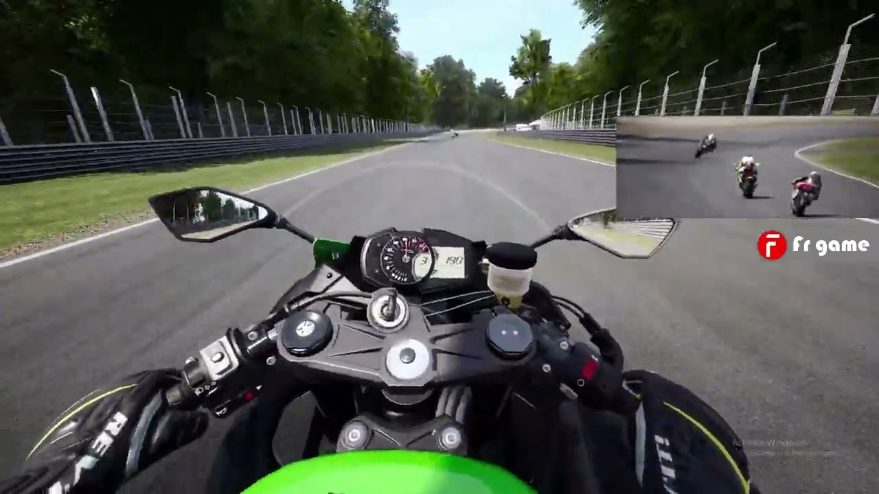 KAWASAKI ZX 6 R (COCKPIT VIEW) - RIDE 4 GAMEPLAY