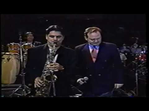 Hay Poder - Marcos Witt - YouTube