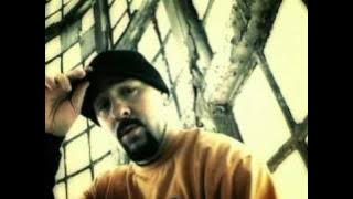 Gru Ft. Vasil Hadzimanov - Moj Grad (BeoGard / 2004)