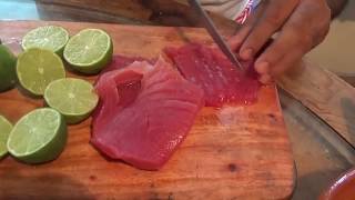 Ceviche de Atún en salsa negra / MANZANILLO - YouTube