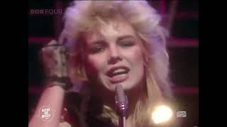 KIM WILDE - Top Of The Pops TOTP (BBC - 1982) [HQ Audio] - View from a bridge