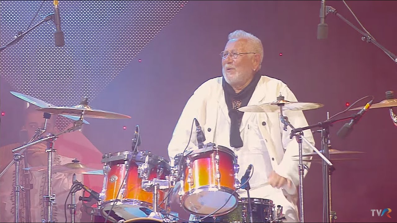 Festivalul Cântecele Munţilor 2021: Ovidiu Lipan Țăndărică şi Junii Sibiului – a doua parte (@TVR1)