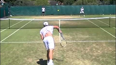 Andy Roddick Serve at Wimbledon in Slo-Mo