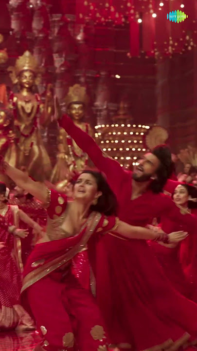 Dhindhora Baje Re 💃💃 #dhindora #saregamamusic #aliabhatt #ranveersingh