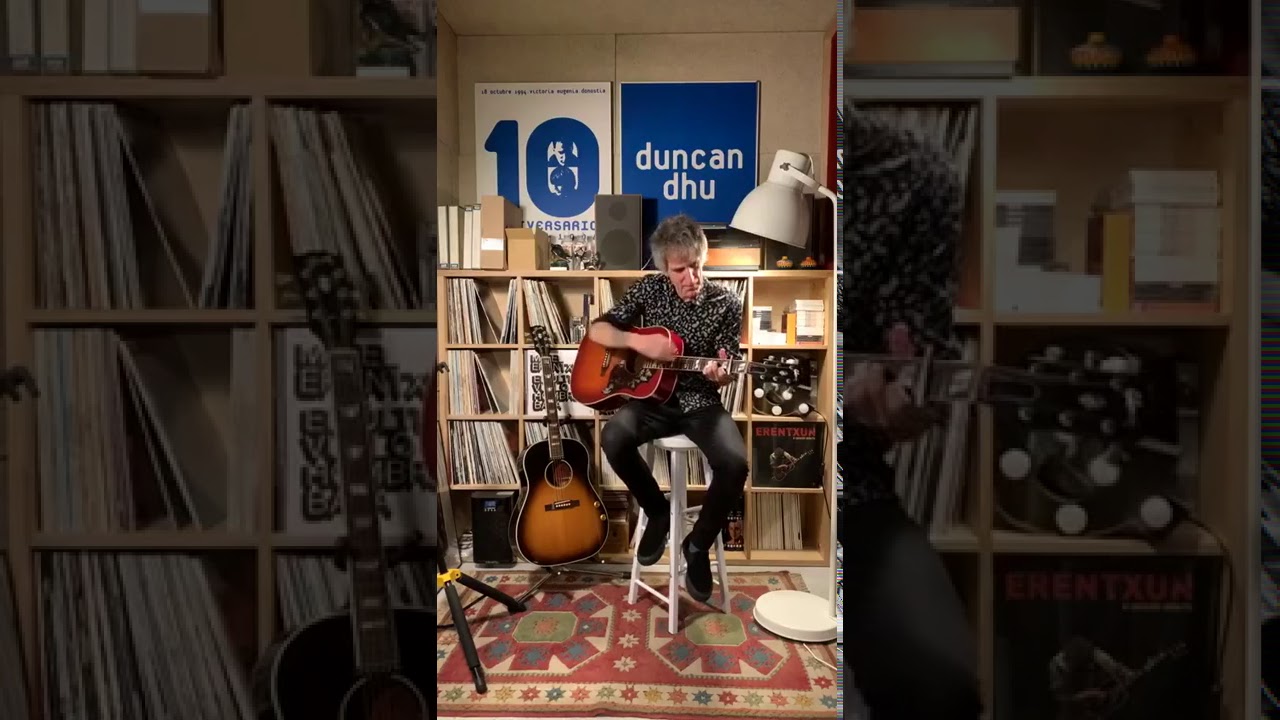 Mikel Erentxun - Actuación en directo (#YoMeQuedoEnCasaFestival)