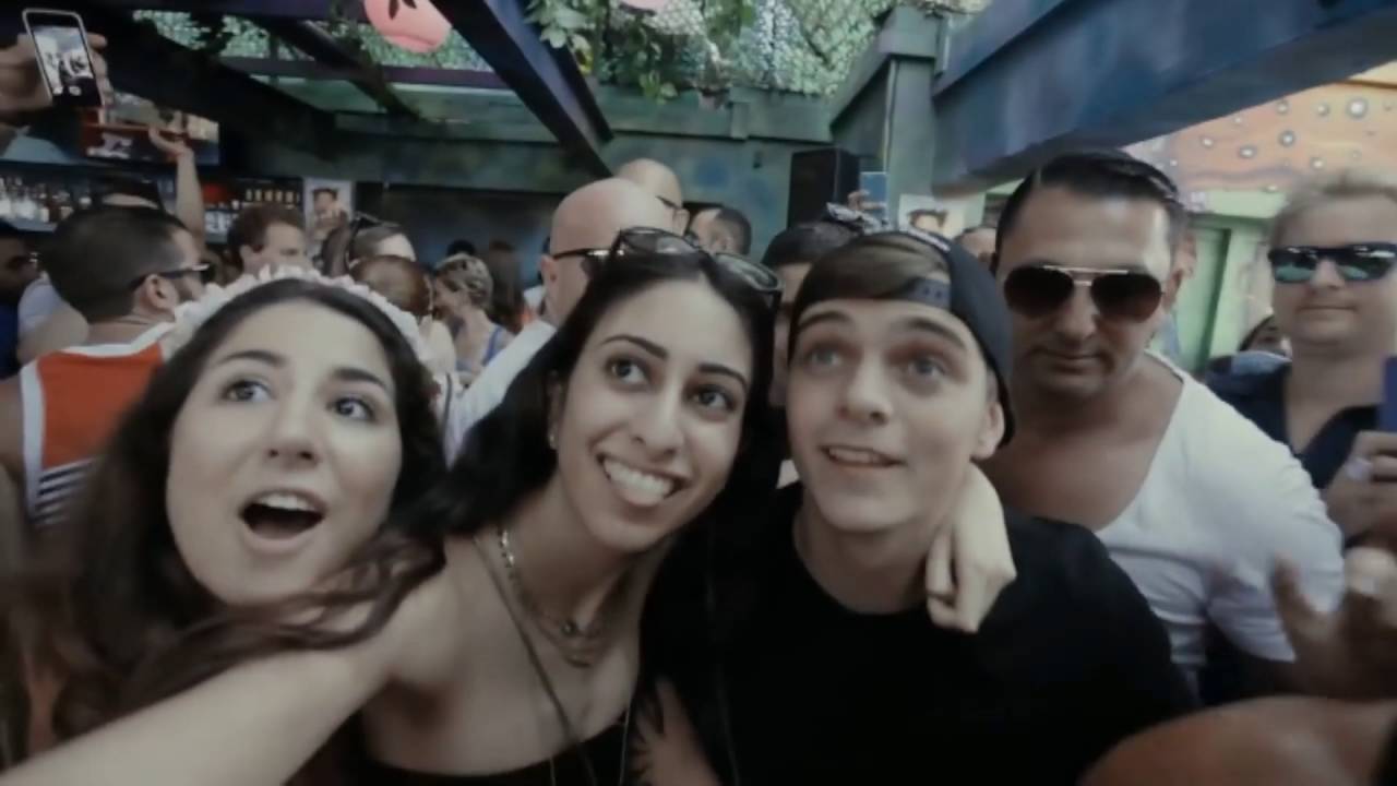 Martin Garrix - Midnight Dancers (by Julian Jordan)