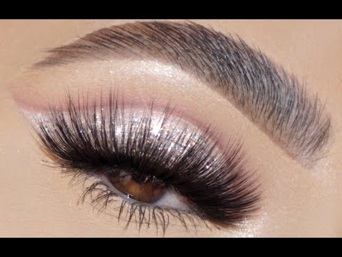 CLASSIC SILVER GLITTER EYE MAKEUP TUTORIAL