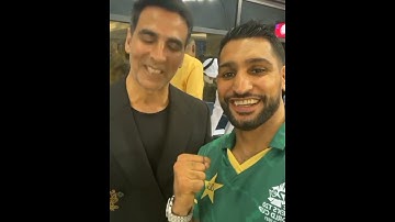 #AkshayKumar with Pakistani boxer #AmirKhan at Dubai stadium #t20worldcup #t20worldcup2021
