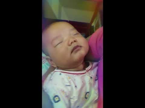 他听佤族歌曲哭了😂😂😂