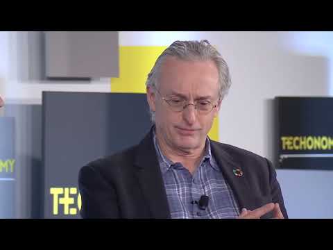 5G, Digital Inclusion and the Future of Communication - A Conversation with Lowell McAdam Episode cover