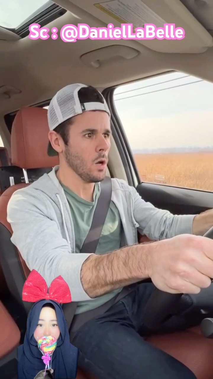 MELAHIRKAN DI MOBIL ⁉️?? @DanielLaBelle #shorts #funny #dubbing