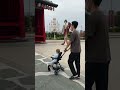 Đi dạo cùng em bé Minh Hoàng