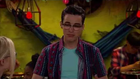 Liv & Maddie - 4x10 - Ex-A-Rooney: Josh, Maddie & ...