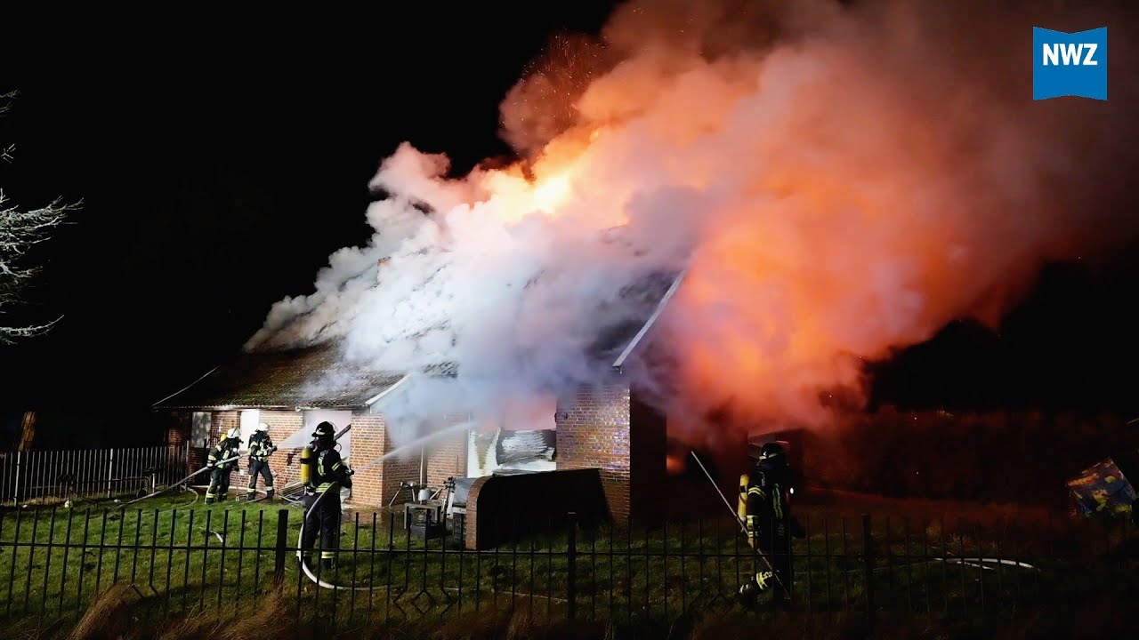 Feuer in Ostfriesland: Brand zerstört Haus in Wymeer