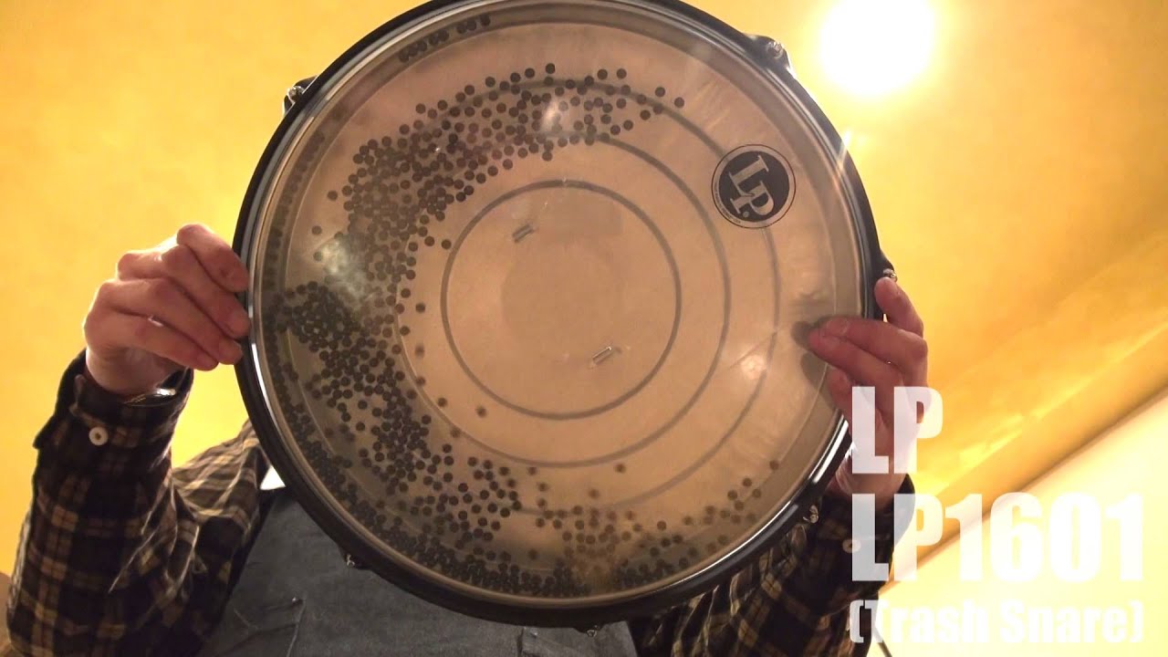 池部楽器店】ゴミ缶のふた（亜鉛メッキ製）と、REMOプラスチック