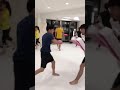 朝倉海　ピンクグローブでミット打ち
