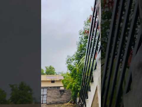 રાતના વરસાદ ચાલુ થયો #minivlog #village #shortvideo #kuldevimaa #love #travel