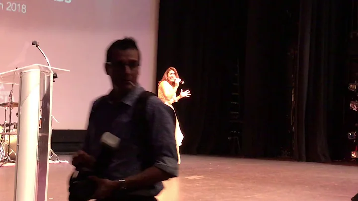 Hubiera Sido Fcil,Alice Jimnez,En El Queens Theate...