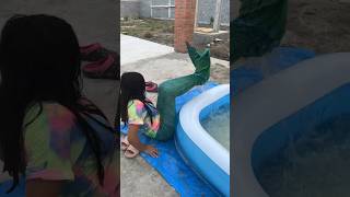  MARIA BELEM SE CONVIRTIO EN LA SIRENA DE LA ALBERCA 😱 