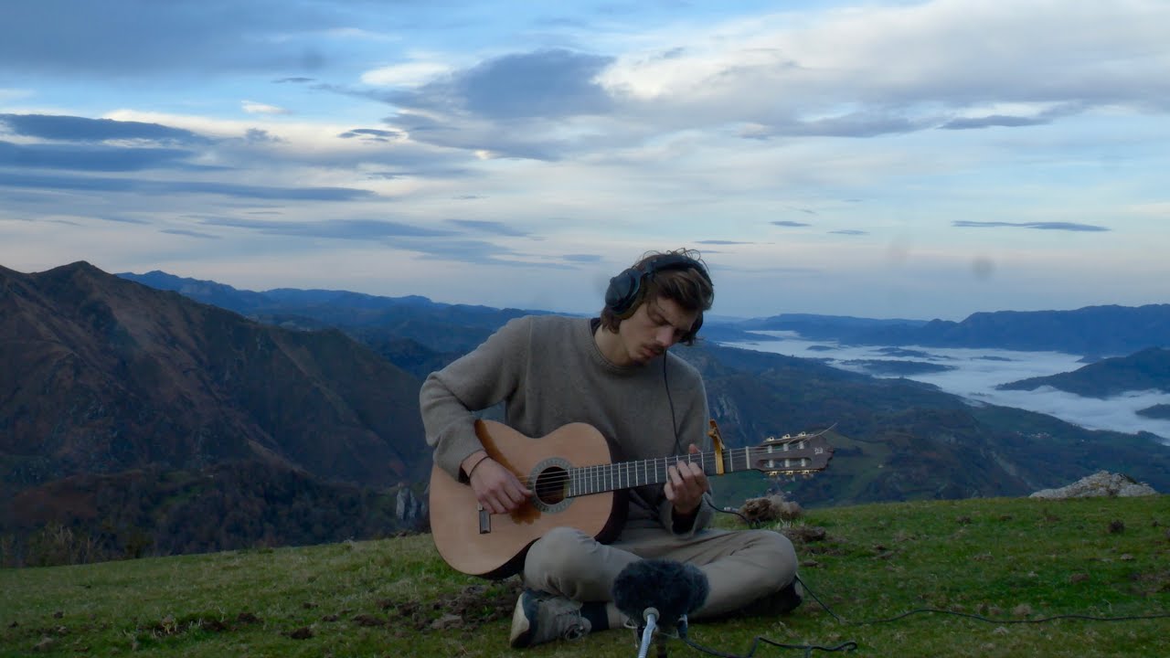 Morning Meditations - Ambient Nylon Guitar (30 mins) - a hike up