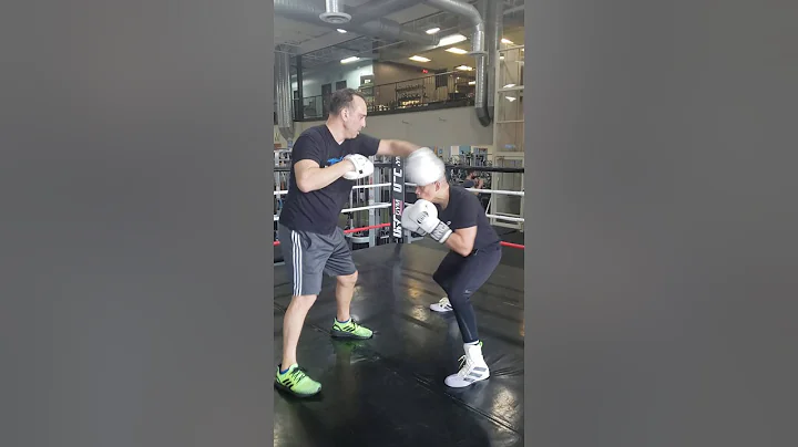 Boxing Mittwork Coach Ron Pisano