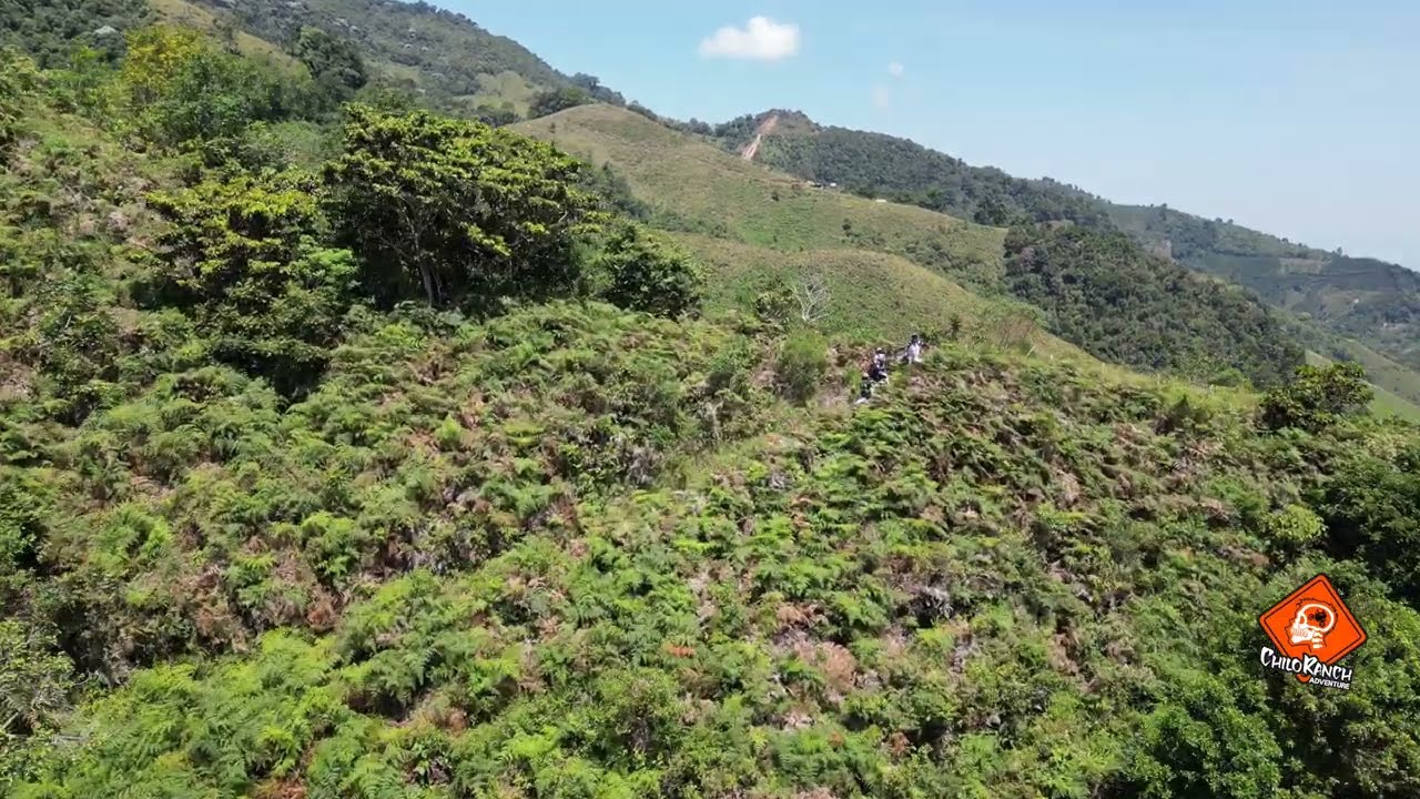 Dominicanos En Colombia. Puro Enduro!