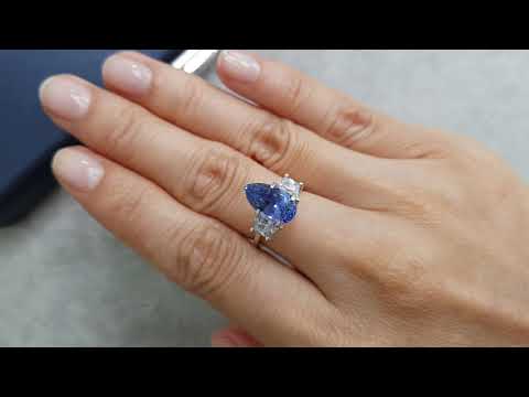 Cornflower blue sapphire from Sri Lanka in pear cut 3.51 ct Video  № 7