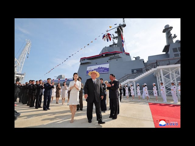 進水式で横倒しになった北朝鮮駆逐艦の修復終わり、再進水式 金正恩総