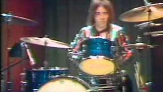 RUSH Working Man early 1974 (John Rutsey on drums). chords