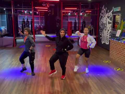 PA QUE LE DE (Mega Mix 92) by Kyen?es? X Play-N-Skillz || Choreo by Zin Evan #zumba #cumbia #workout
