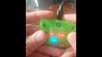 Lập trình trò chơi di chuyển né vật cản trên Yolo:Bit