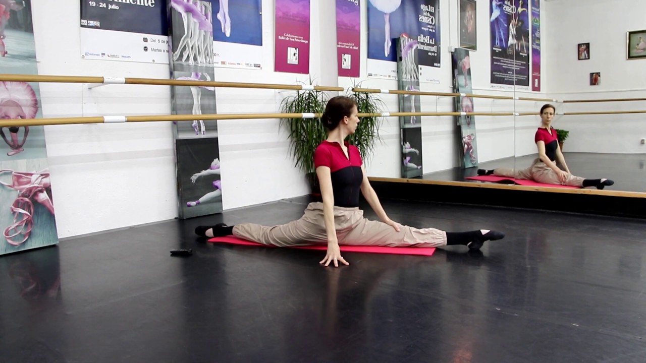 Ballet Class / Pre Ballet / Warm ap for at Home Workouts - YouTube