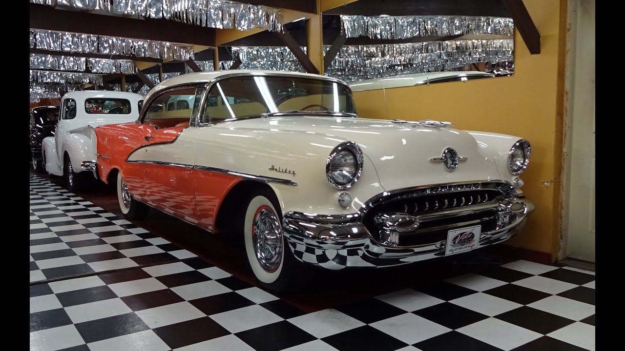 1955 Oldsmobile Olds 98 Holiday 2 Door Hardtop @ Volo Auto Museum
