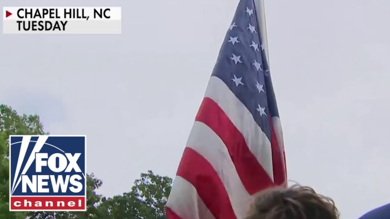 UNC students restore American flag that had been replaced with Palestinian flag