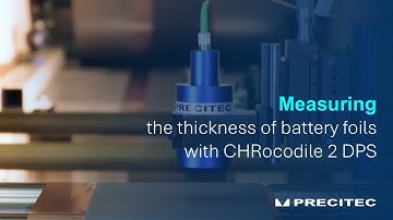 Jens Reiser explaining how the thickness of battery foils is being measuring with CHRocodile 2 DPS
