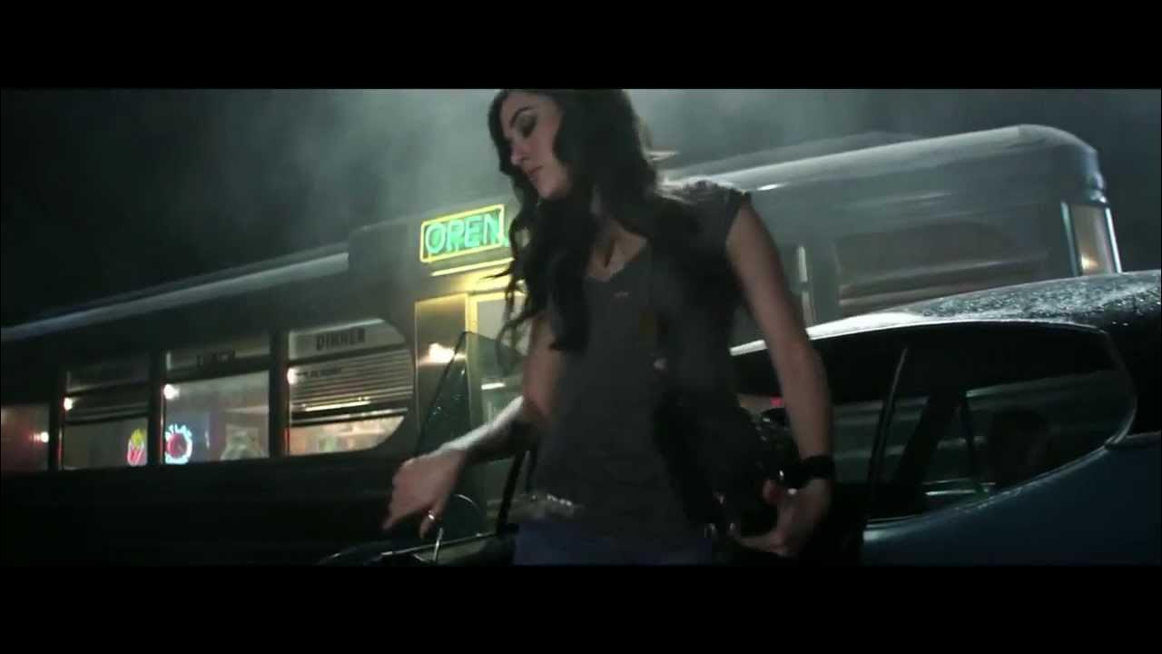 Space bound lyrics eminem. Space bound eminem перевод. Space bound перевод. Eminem encore обложка. Eminem space bound обложка.