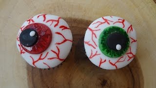 Simple Halloween Cupcake Decorations (Eye Balls) ... How to