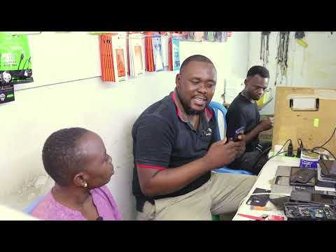 MASAIBU YANAYOWAKUMBA MAFUNDI WA SIMU