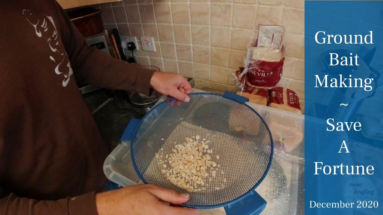 How To Make Your Own Groundbait Very Cheaply - Liquidised Bread - White