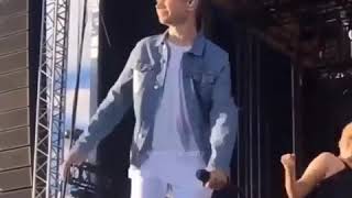 Martinus dancing on stage🔥😍