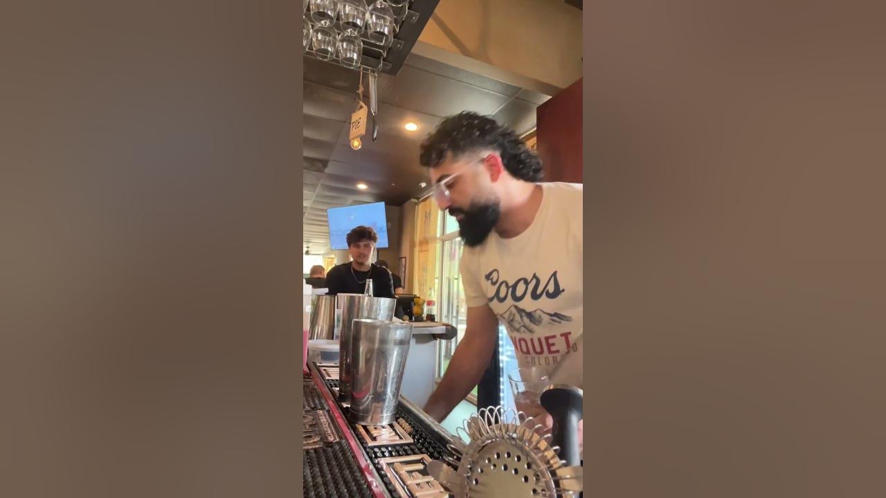 Keyvan’s world famous Espresso martini #bartender #drink #cocktail #espresso #espressomartini #fyp Keyvan’s world famous Espresso martini #bartender #drink #cocktail #espresso #espressomartini #fyp